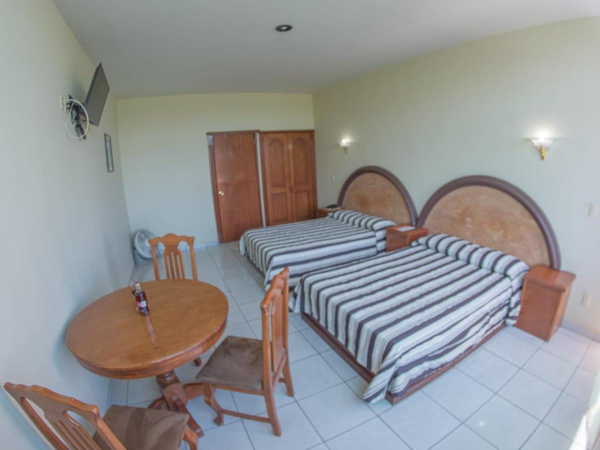 Hotel Plaza Sahuayo Εξωτερικό φωτογραφία