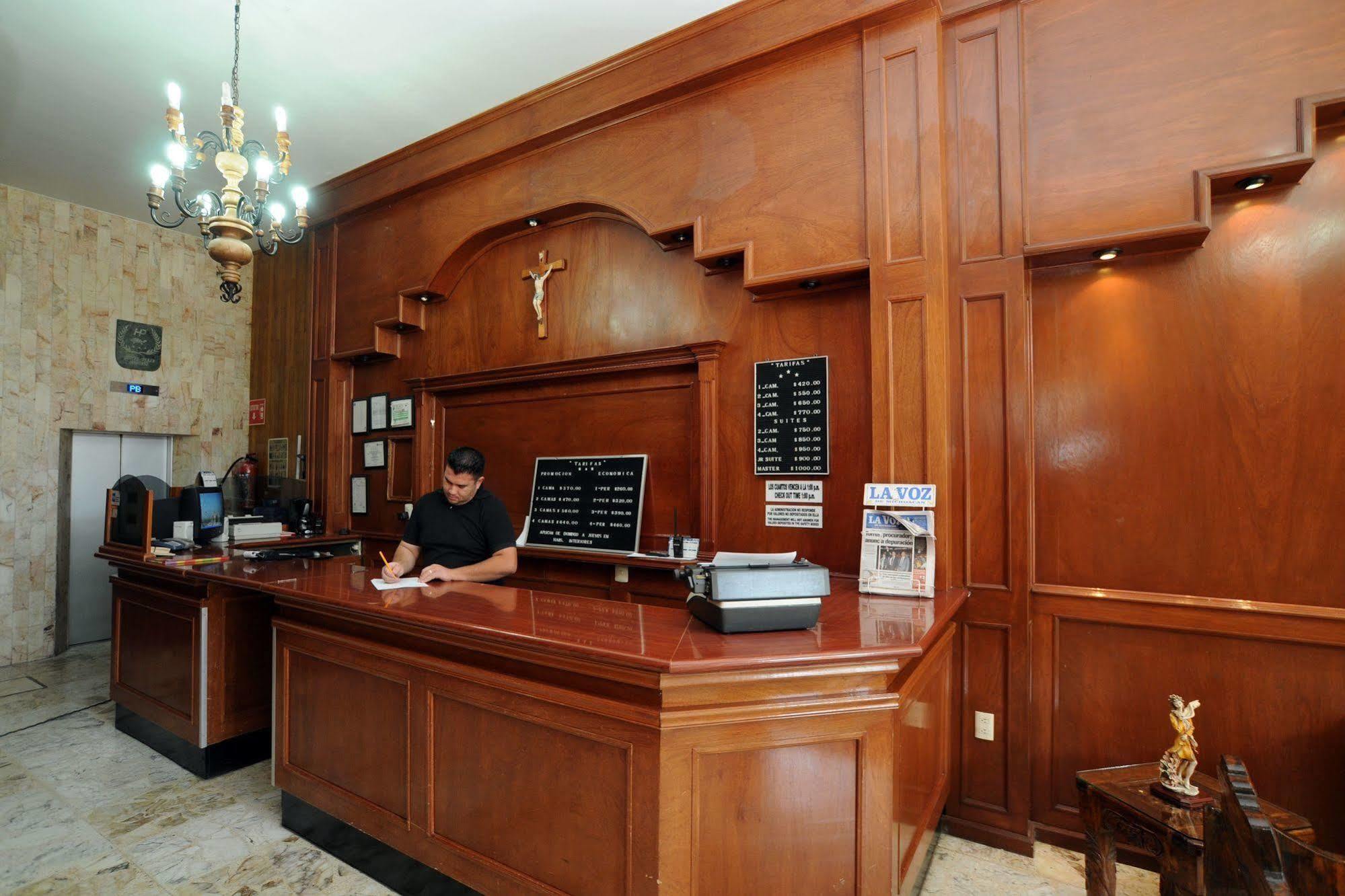 Hotel Plaza Sahuayo Εξωτερικό φωτογραφία